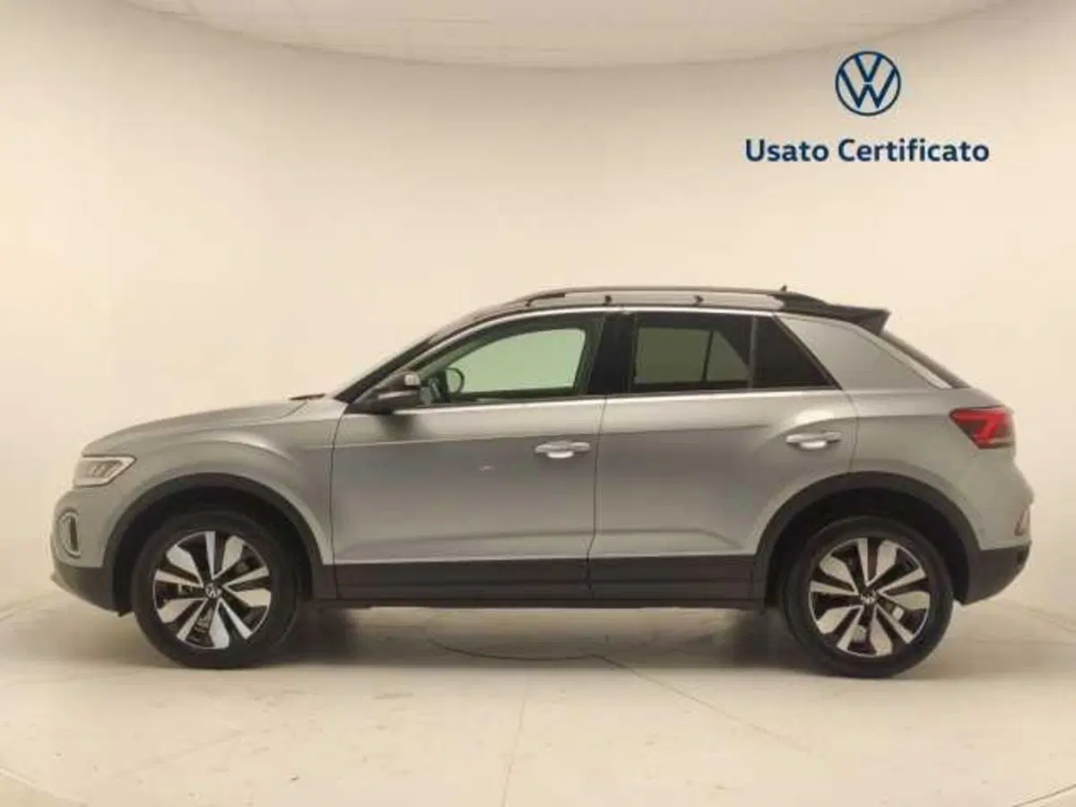 Volkswagen T-Roc usata a Avellino (4)