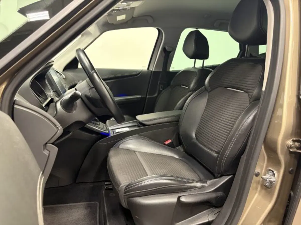 Renault Scenic E-Tech Electric usata a Treviso (11)