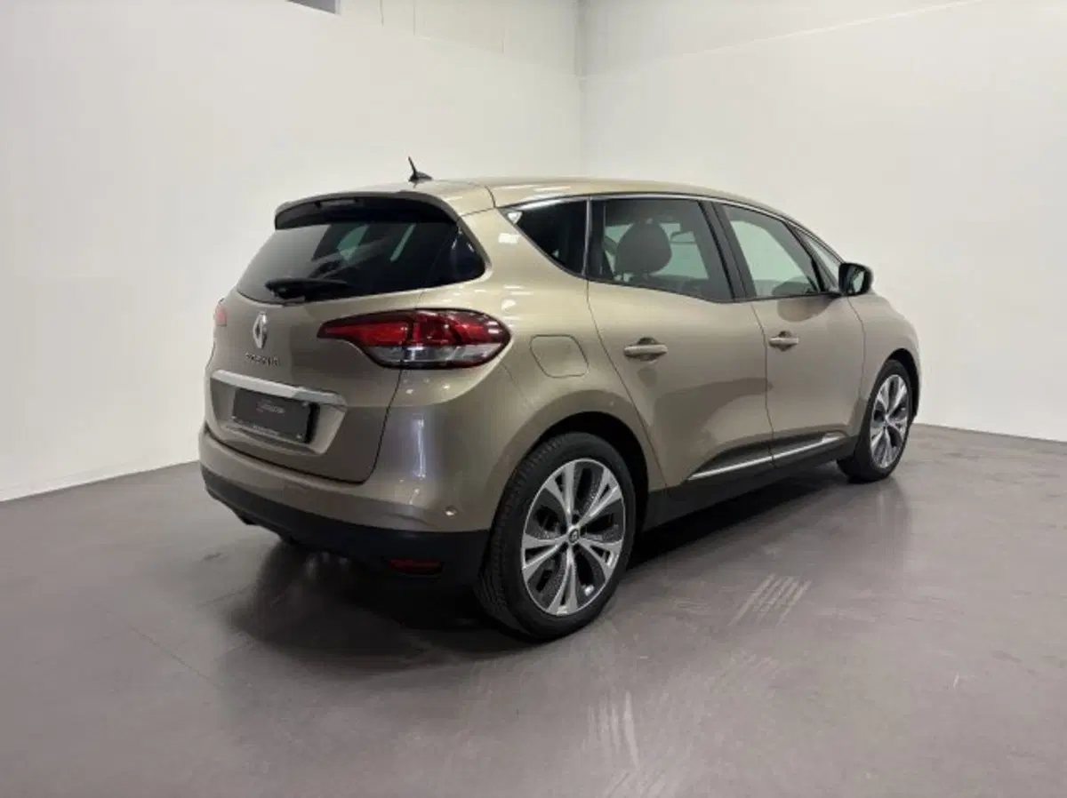 Renault Scenic E-Tech Electric usata a Treviso (3)