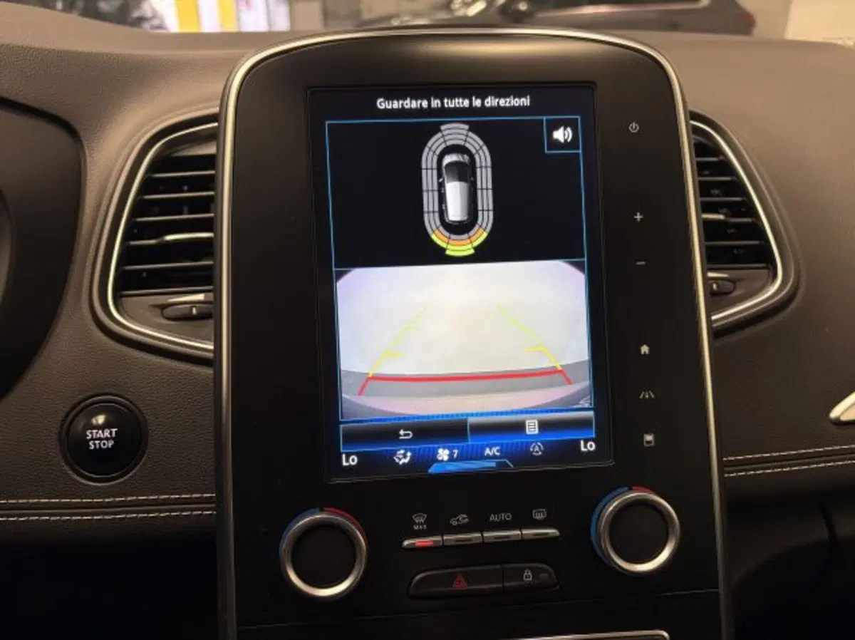 Renault Scenic E-Tech Electric usata a Treviso (9)
