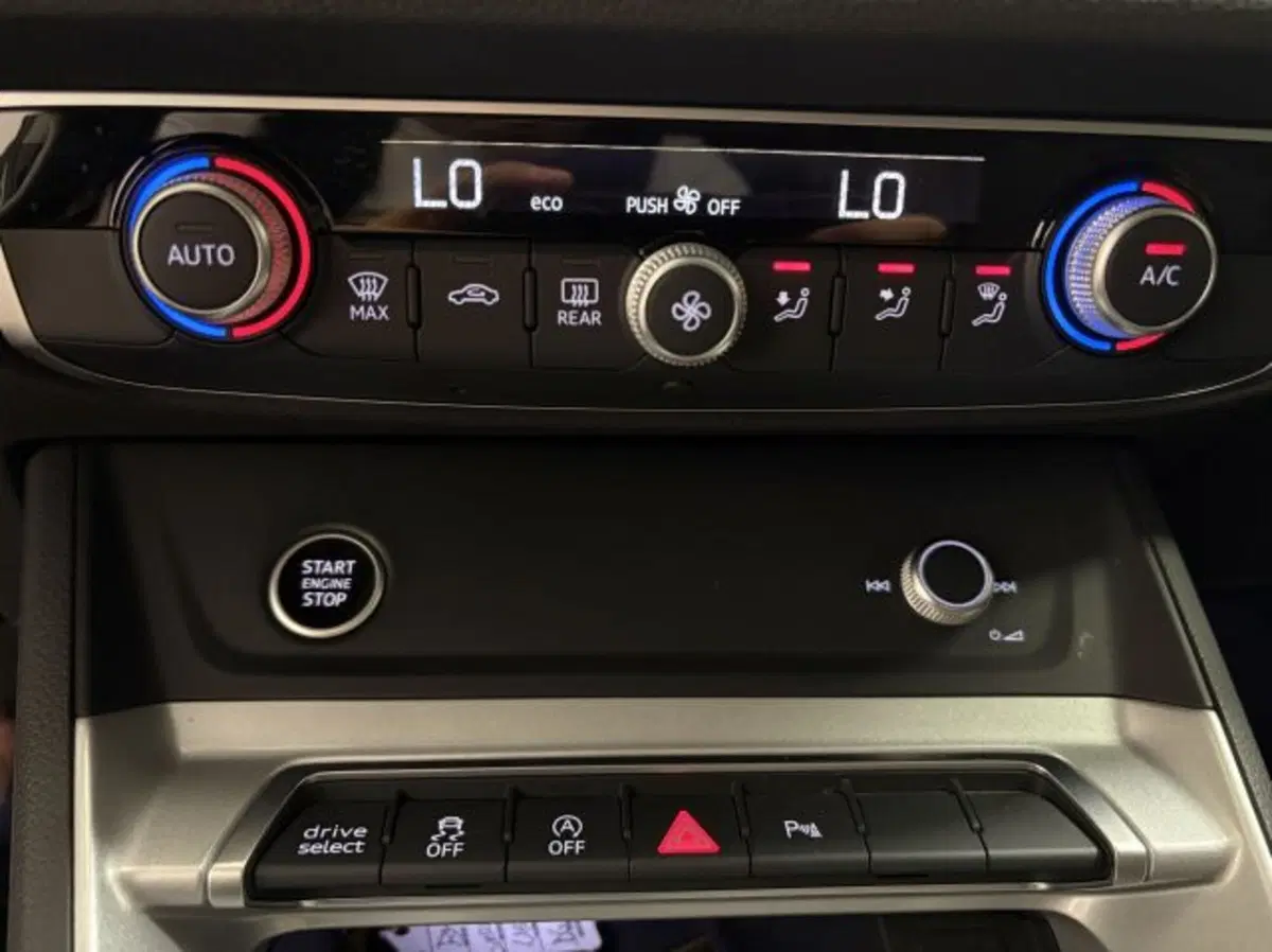 Audi Q3 Sportback usata a Treviso (9)