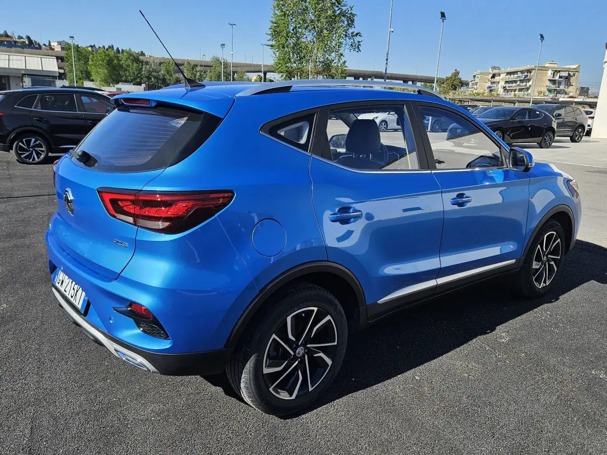 Mg ZS usata a Napoli (3)