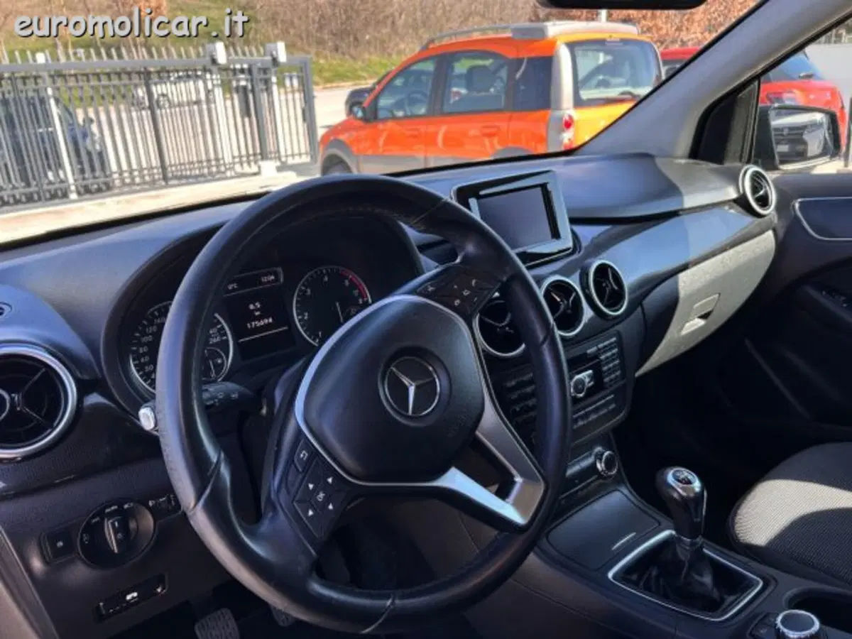 Mercedes-Benz Classe B usata a Campobasso (13)