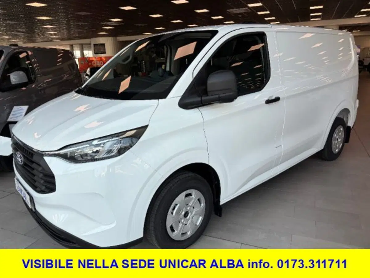 Ford Transit Custom Furgone nuova a Cuneo