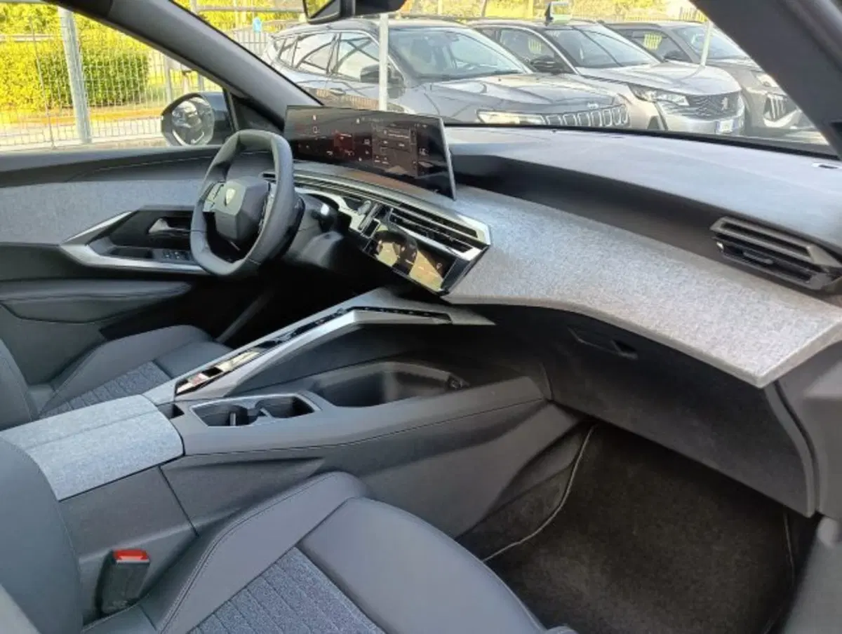 Peugeot 3008 nuova a Brescia (19)