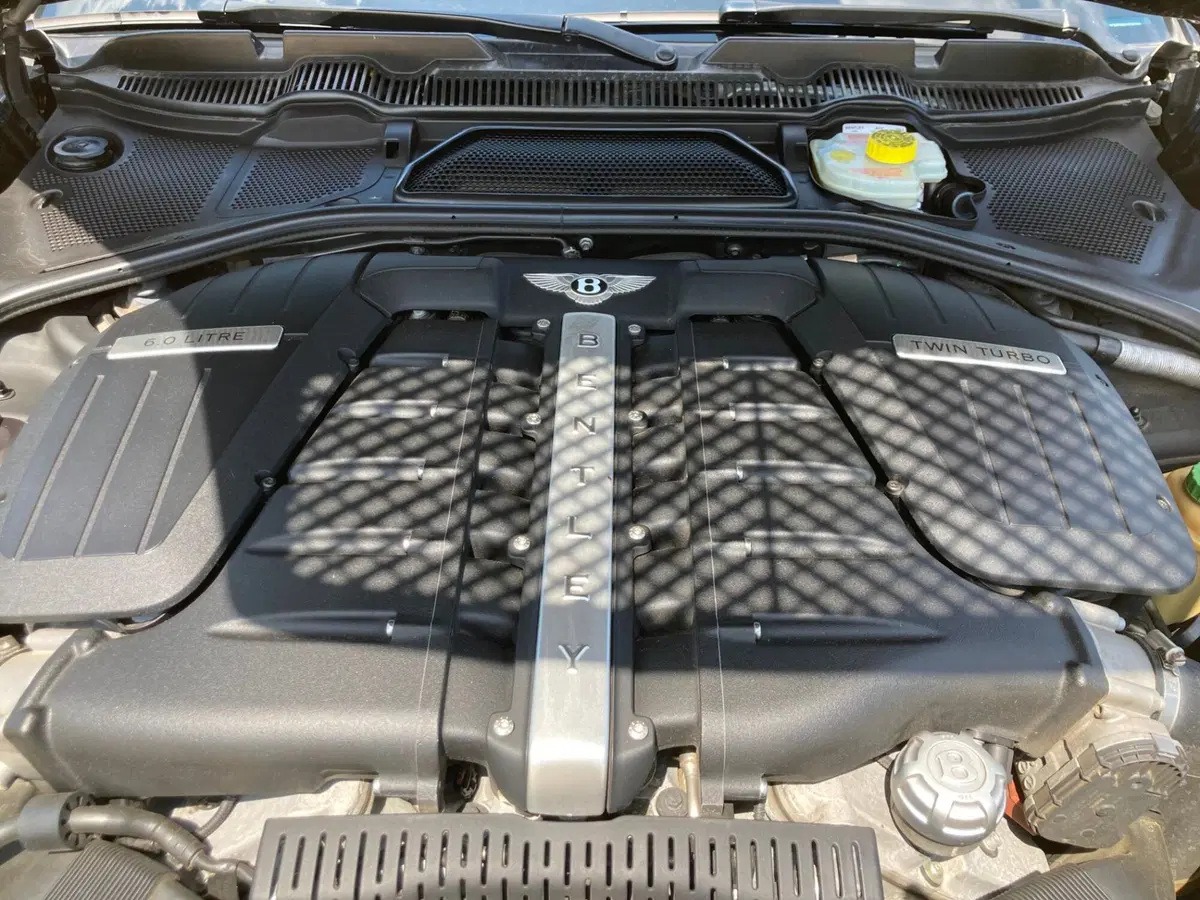 Bentley Continental usata a Perugia (11)