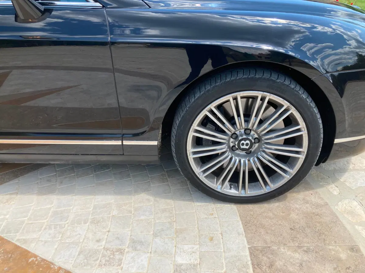 Bentley Continental usata a Perugia (6)