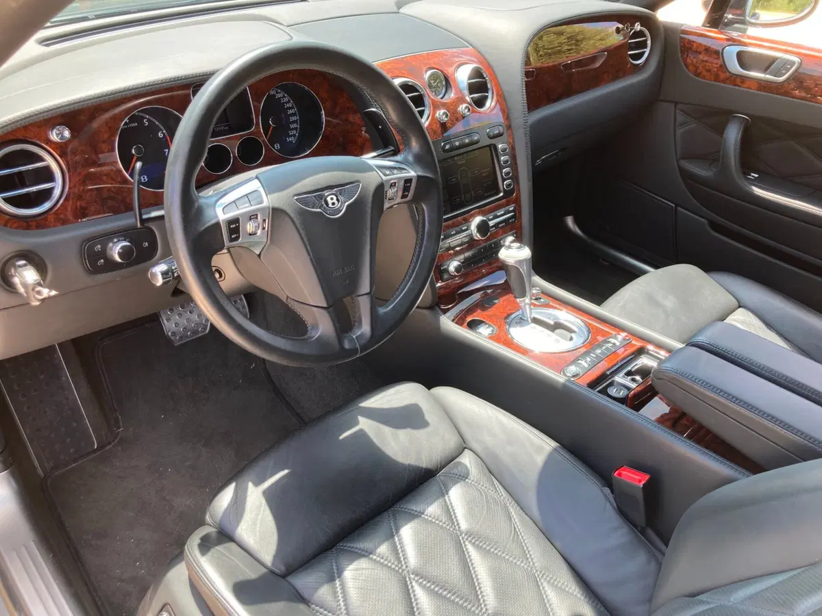 Bentley Continental usata a Perugia (7)