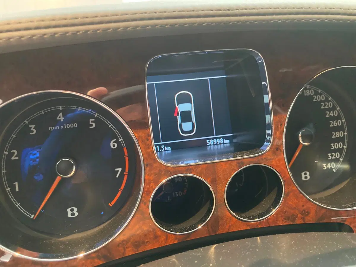 Bentley Continental usata a Perugia (9)