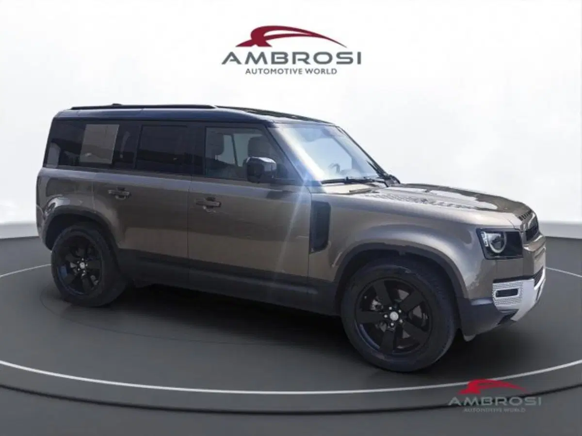 Land Rover Defender usata a Perugia (2)