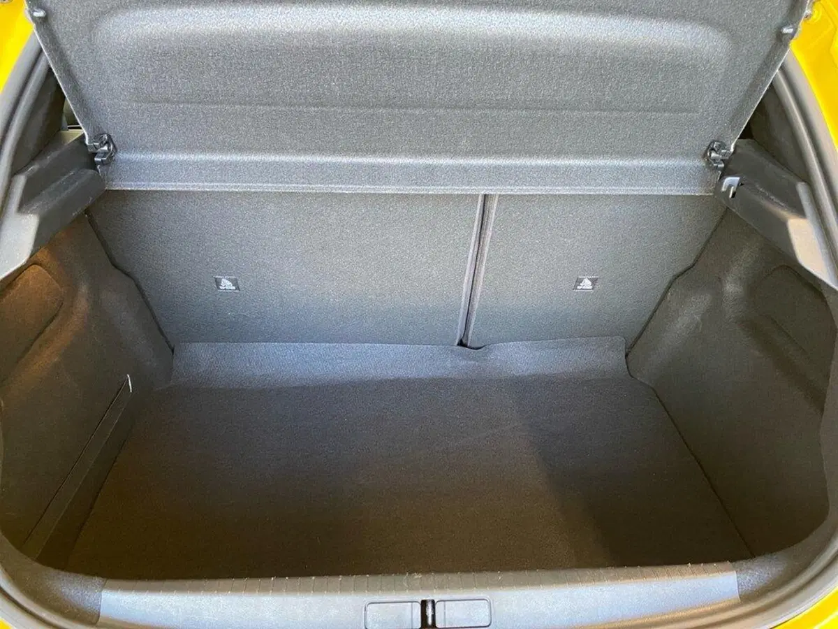 Peugeot 208 usata a Torino (9)