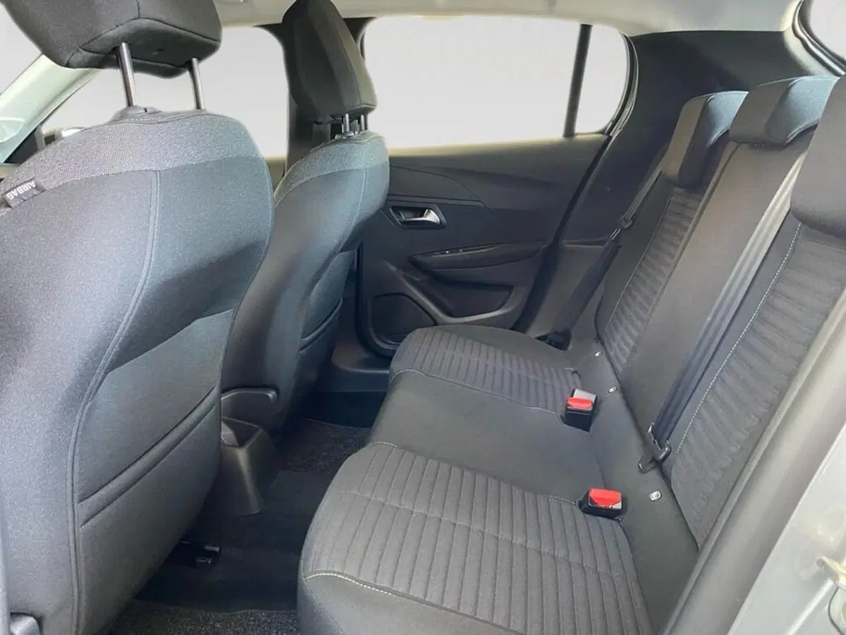 Peugeot 208 usata a Torino (8)