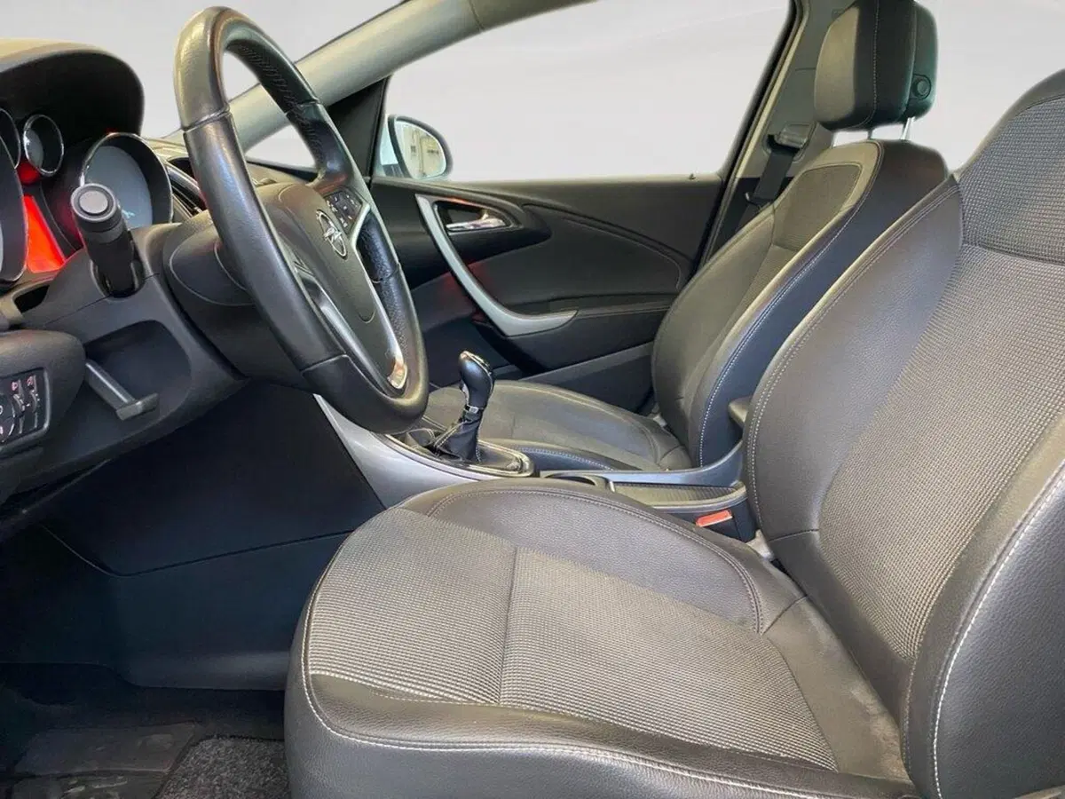 Opel Astra Station Wagon usata a Torino (6)