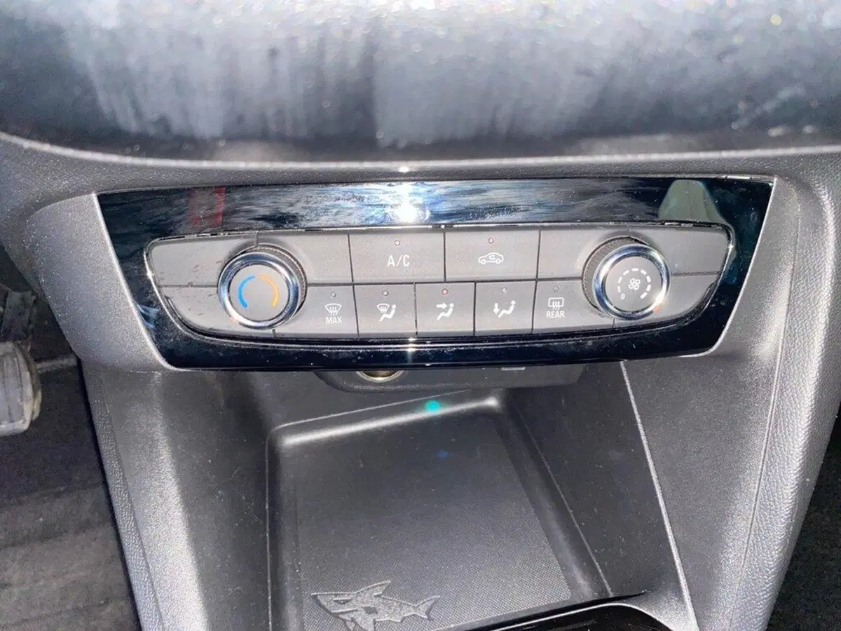 Opel Corsa usata a Torino (11)