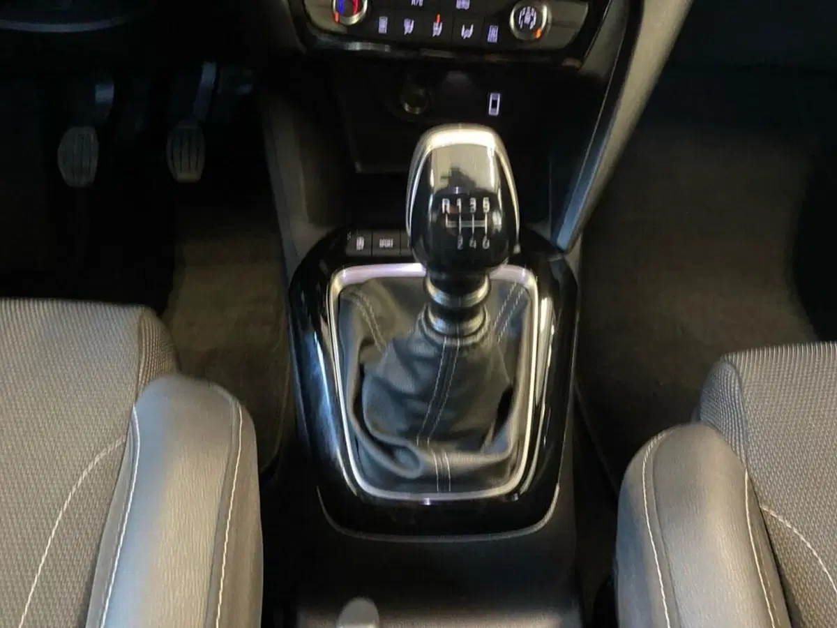 Opel Corsa usata a Torino (12)