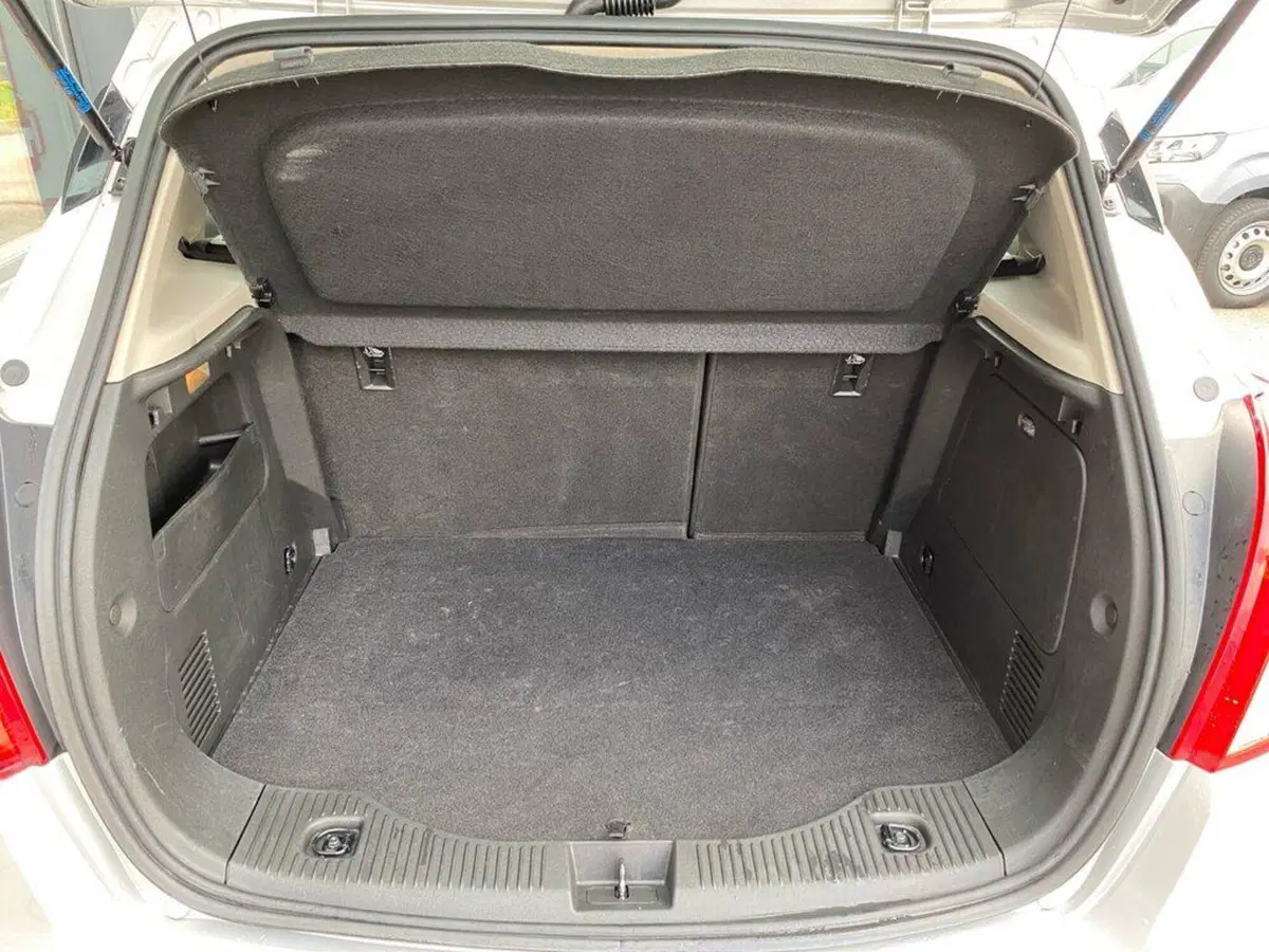 Opel Mokka usata a Torino (9)