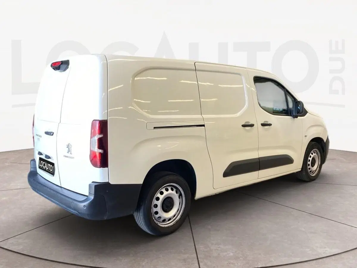 Peugeot Partner Furgone usata a Torino (4)
