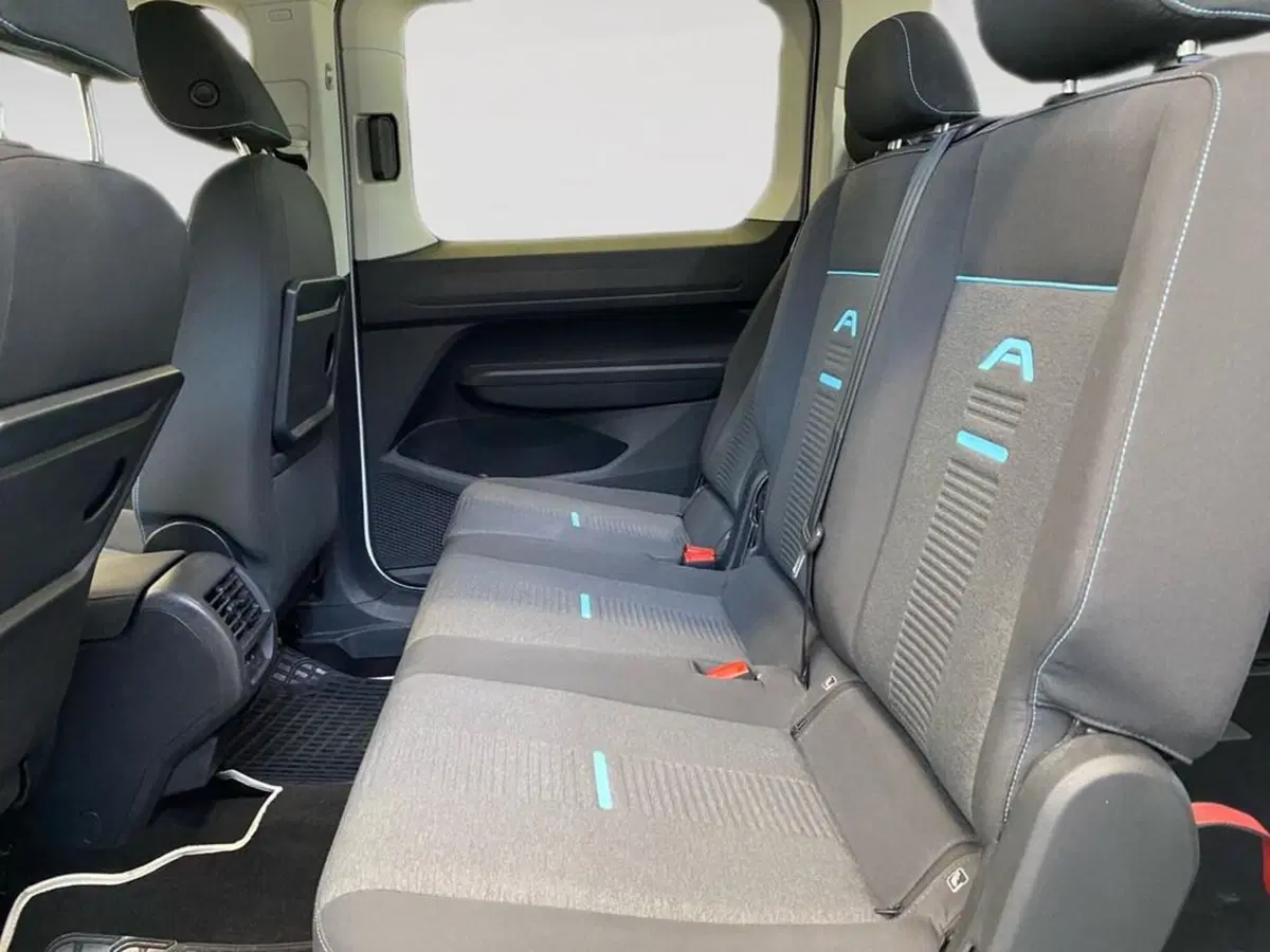 Ford Tourneo Connect usata a Torino (8)