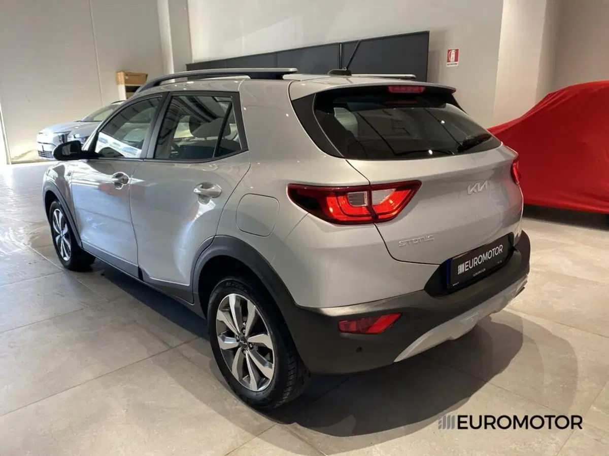 Kia Stonic usata a Bari (9)