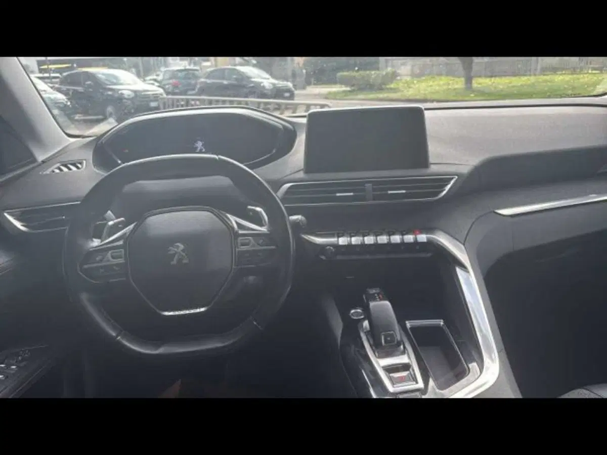 Peugeot 3008 usata a Caltanissetta (17)