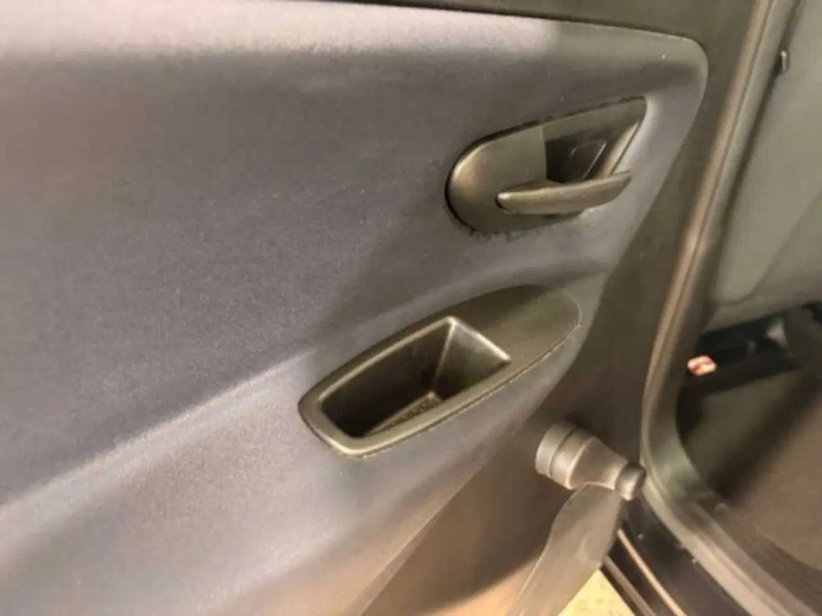 Lancia Ypsilon usata a Caltanissetta (15)