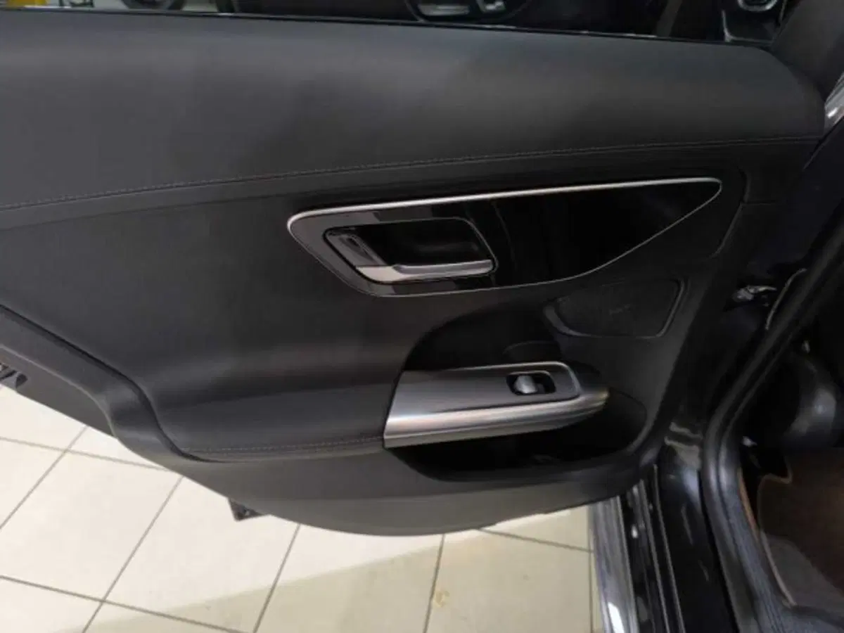 Mercedes-Benz Classe C usata a Caltanissetta (16)