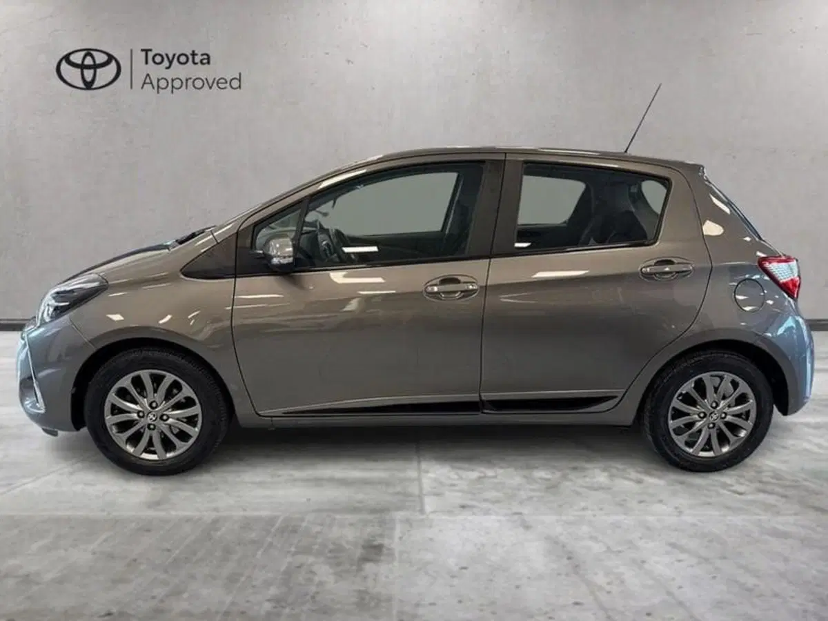 Toyota Yaris usata a Prato (3)