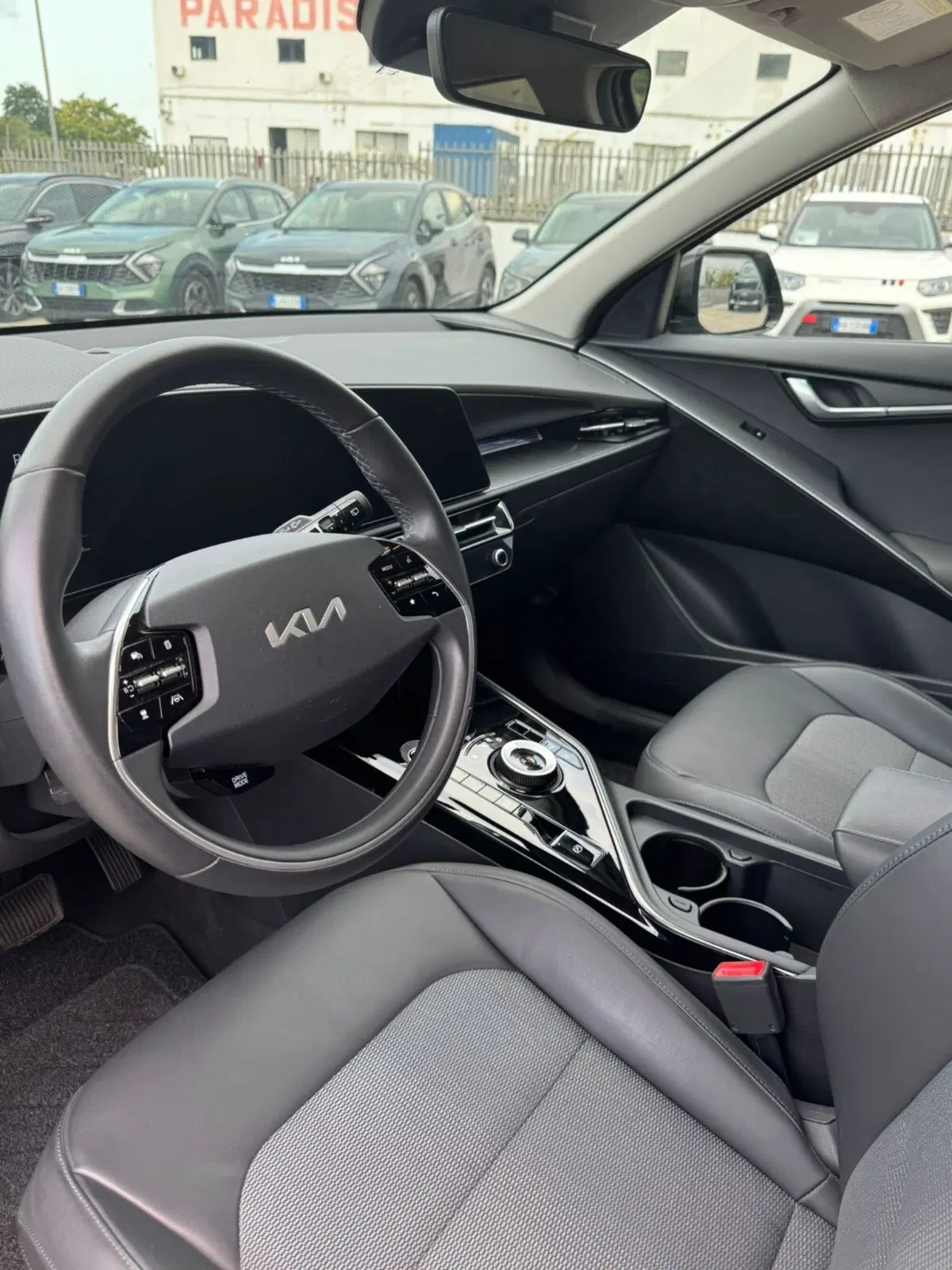 Kia Niro usata a Cosenza (11)
