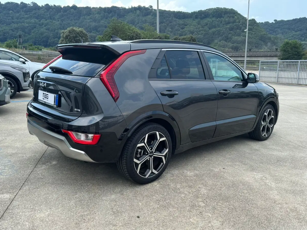 Kia Niro usata a Cosenza (5)