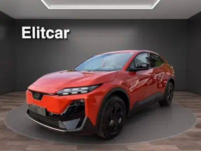 Subaru Uncharted 57,7 kWh 2E-xcite nuova a Magenta