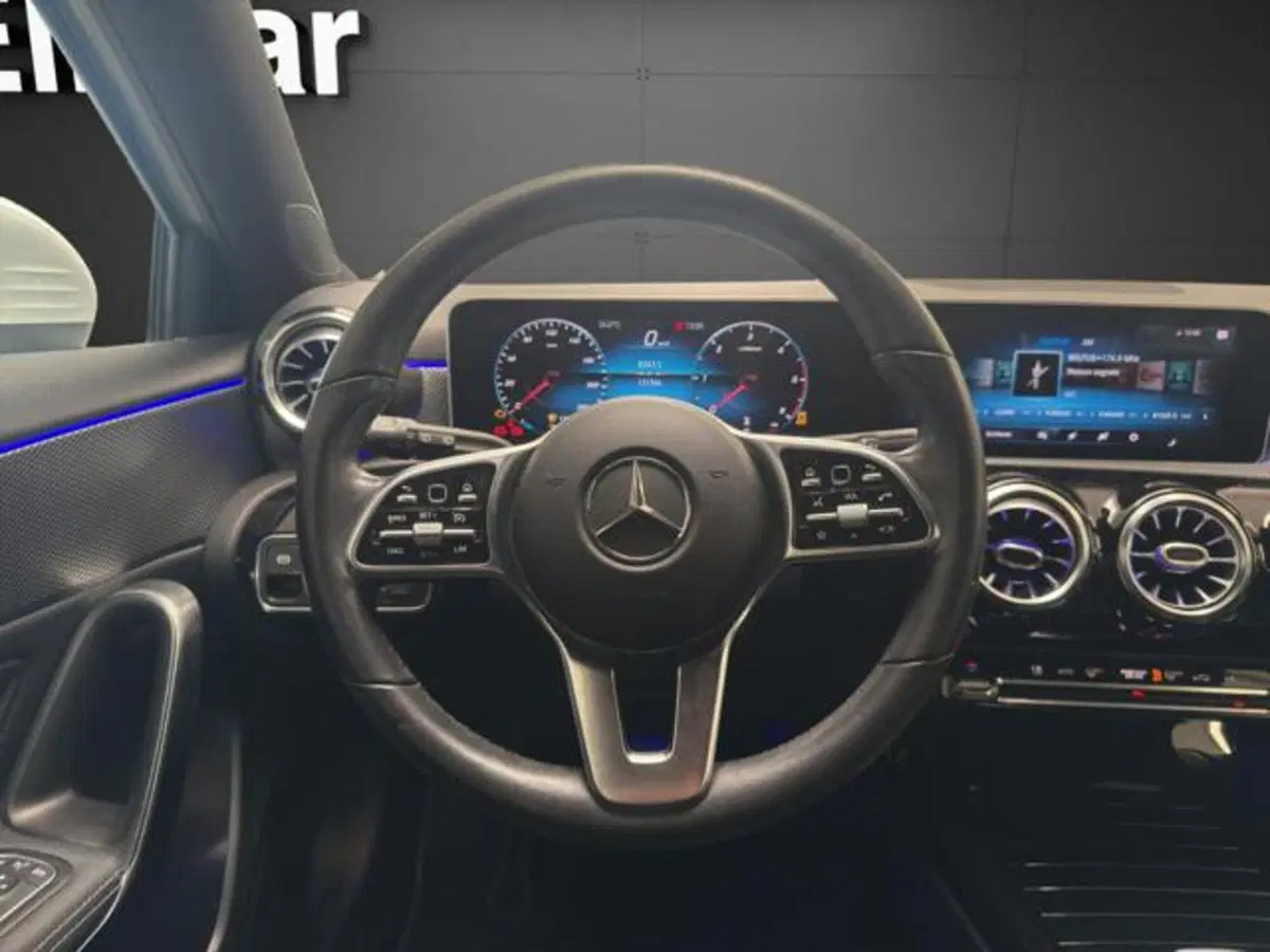 Mercedes-Benz Classe A usata a Milano (9)