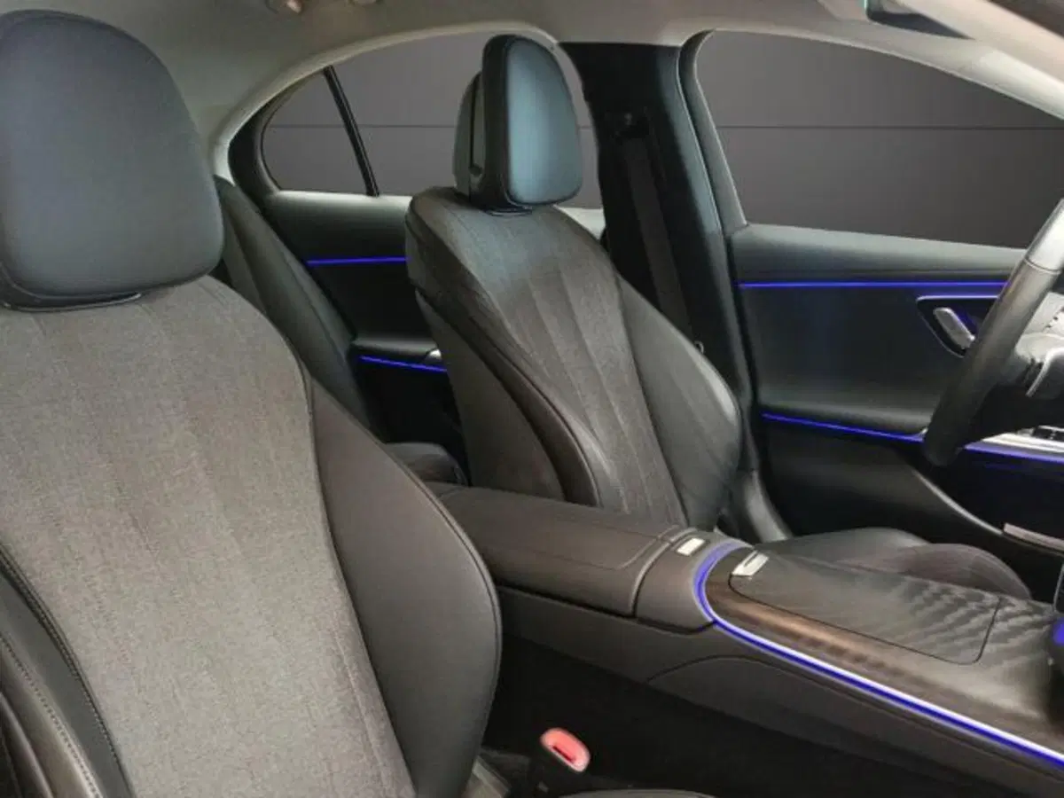 Mercedes-Benz Classe E usata a Milano (13)