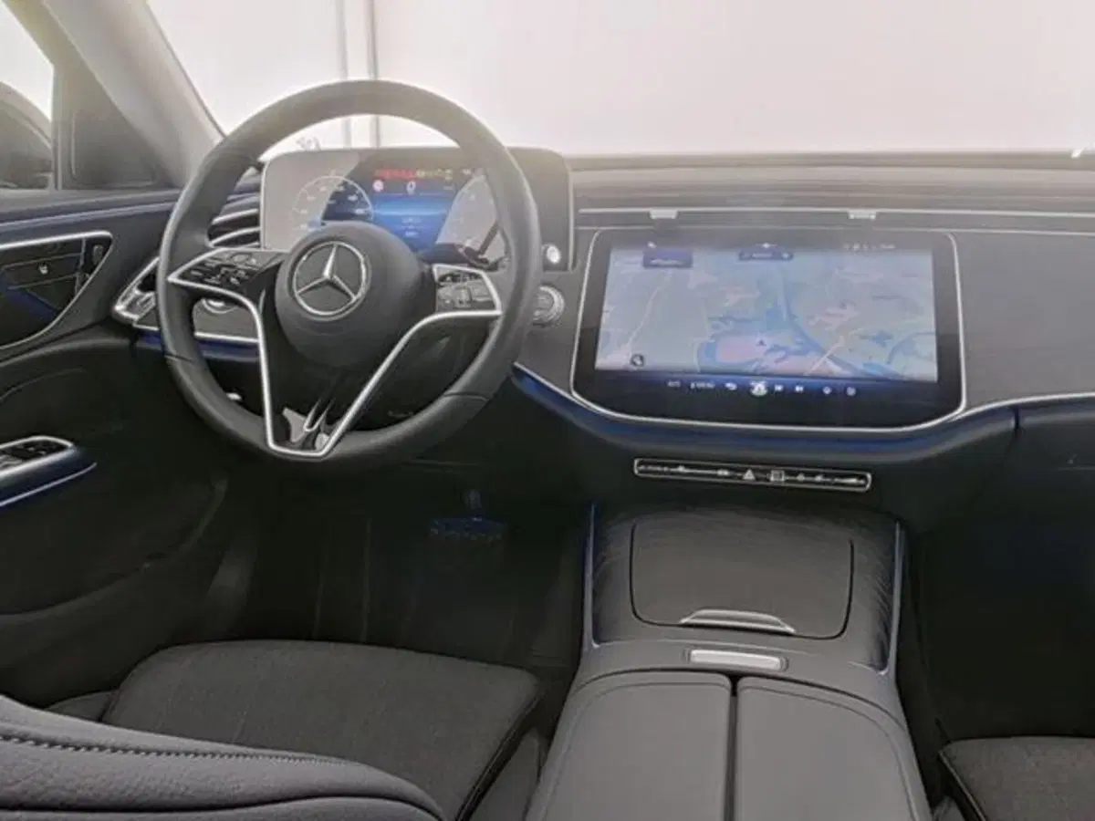 Mercedes-Benz Classe E usata a Milano (6)