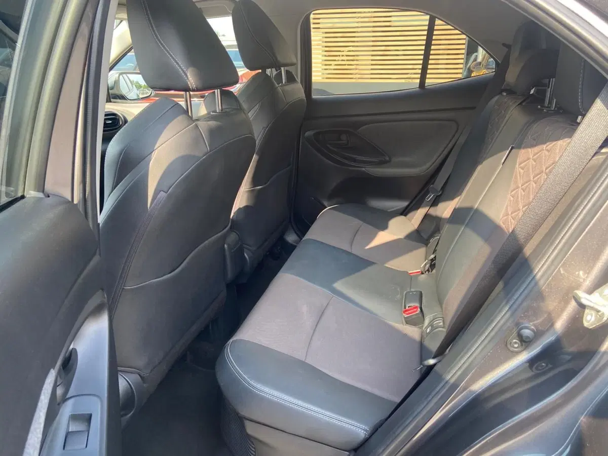 Toyota Yaris Cross usata a Piacenza (10)