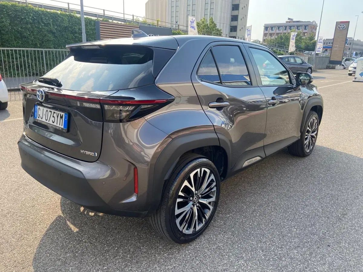 Toyota Yaris Cross usata a Piacenza (6)