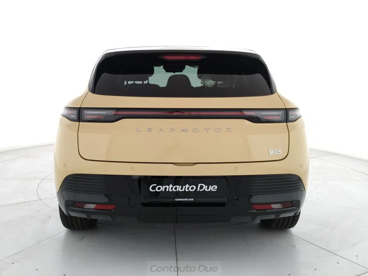Leapmotor B05 nuova a Caserta (6)