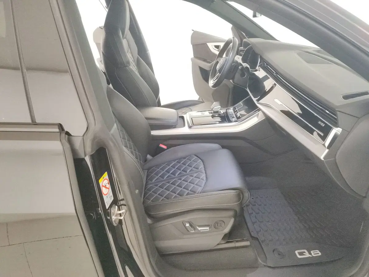 Audi Q8 usata a Alessandria (9)
