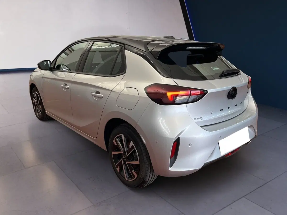 Opel Corsa usata a Torino (4)