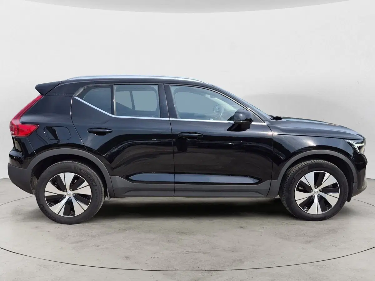 Volvo XC40 usata  (5)