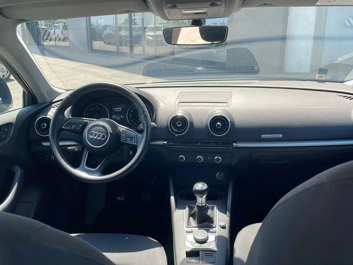Audi A3 Sportback usata a Bologna (13)