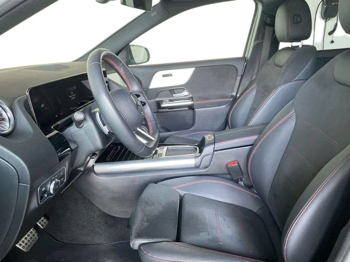 Mercedes-Benz GLA SUV usata a Bergamo (8)
