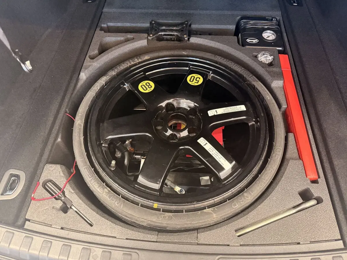 Alfa Romeo Stelvio usata a Latina (8)