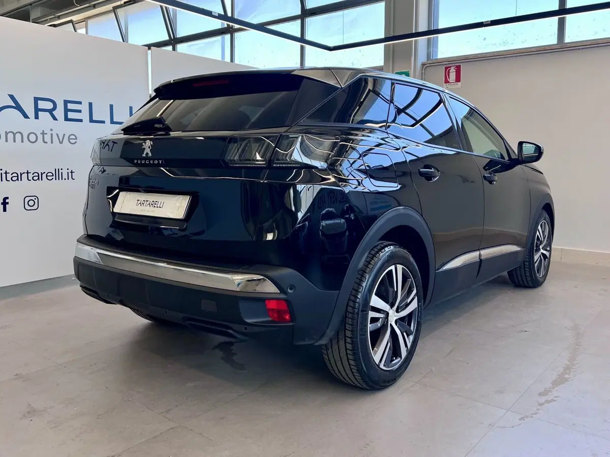 Peugeot 3008 usata a Bari (7)