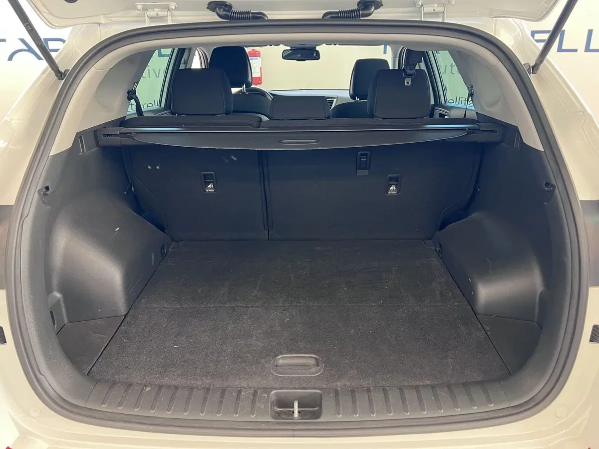 Hyundai Tucson usata a Bari (9)