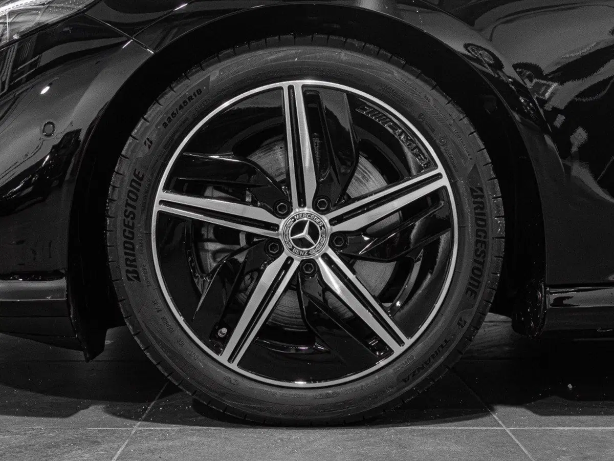 Mercedes-Benz CLA nuova a Ancona (7)