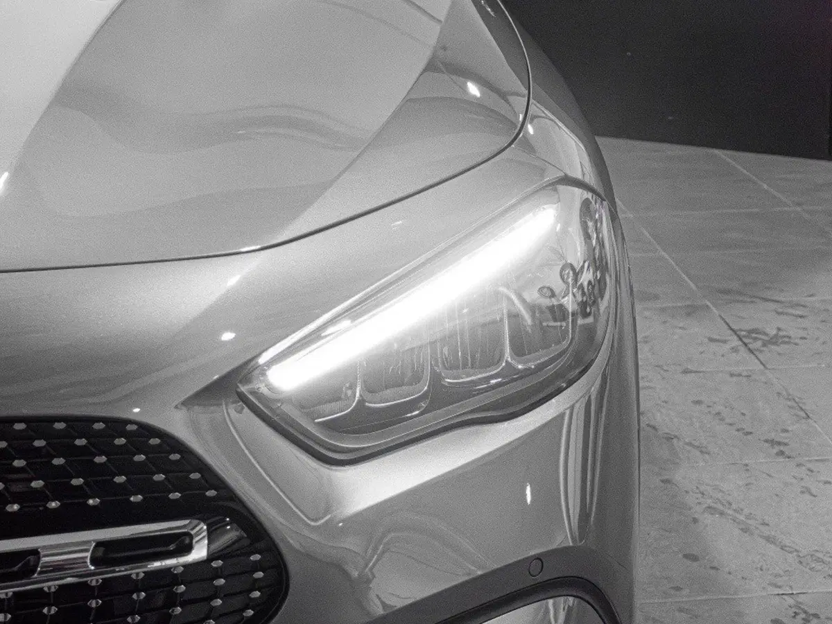 Mercedes-Benz GLA SUV nuova a Ancona (6)