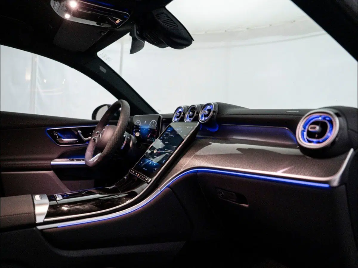 Mercedes-Benz GLC Coupé nuova a Macerata (12)