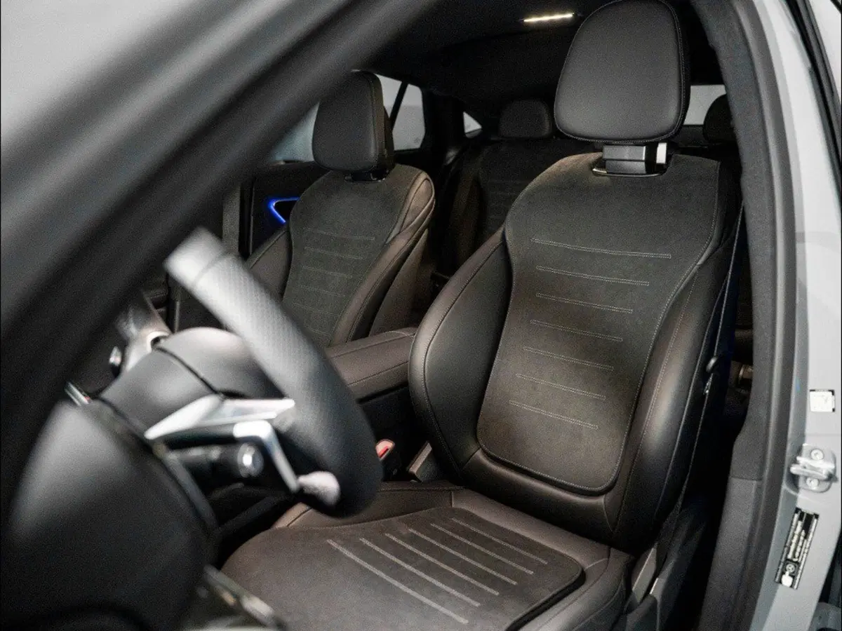 Mercedes-Benz GLC Coupé nuova a Macerata (15)