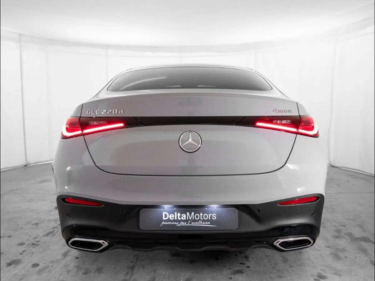 Mercedes-Benz GLC Coupé nuova a Macerata (3)