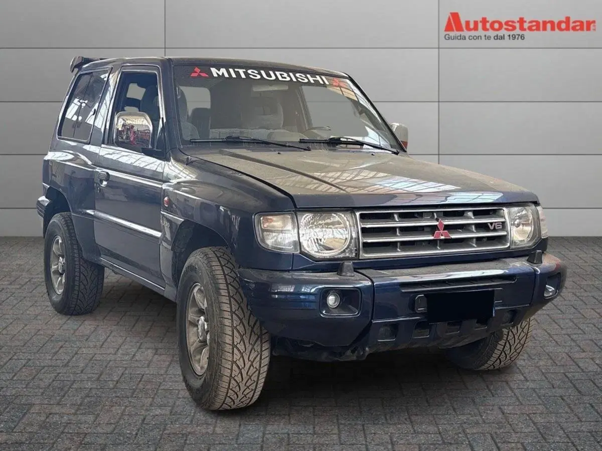 Mitsubishi Pajero nuova a Torino (3)